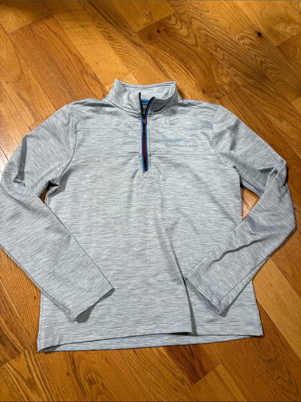 Vineyard Vines Light Heather Gray Quarter-Zip Pullover with Blue Zipper Trim